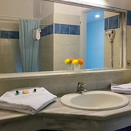 Golden Alexandros Hotel