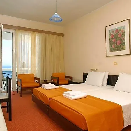 Golden Alexandros Hotel 3*